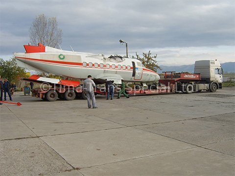 Извънгабаритен превоз на цивилен самолет